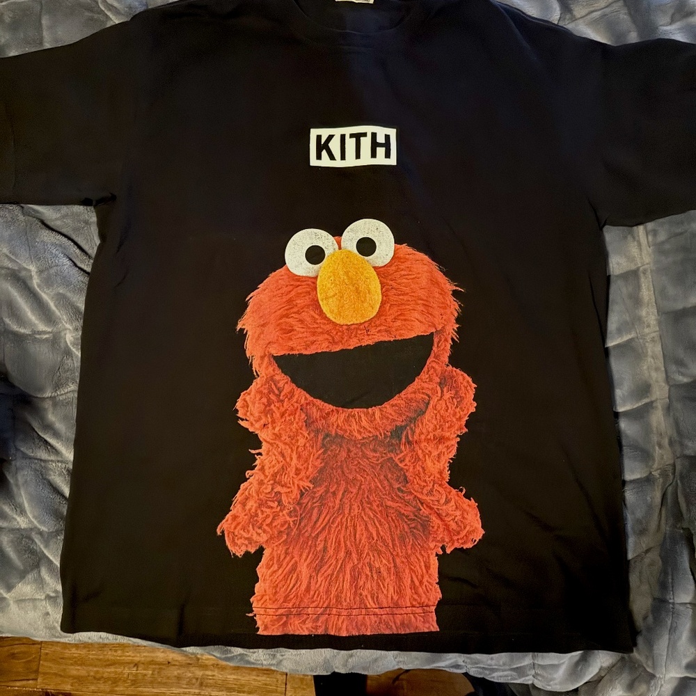 Kith x Sesame Street Elmo Tee